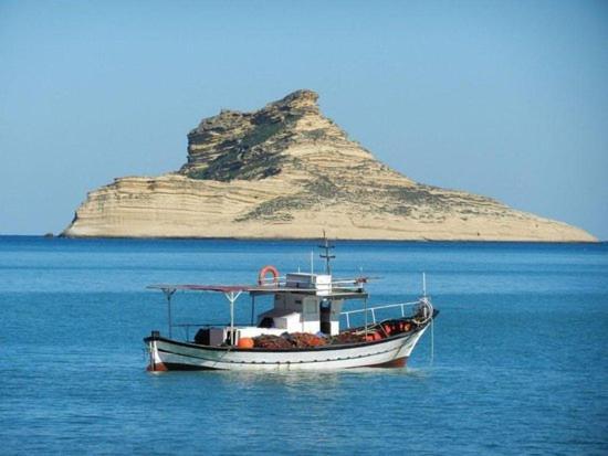 Villa Mabrouka Ra's al Jabal Exteriér fotografie
